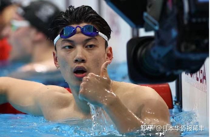 中国游泳队打破亚洲纪录，泳破世界纪录中国队强势夺金！