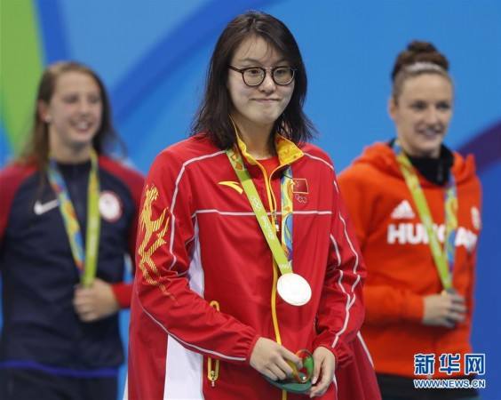 中国女排摘铜牌，今年中国女排拿到金牌了吗！