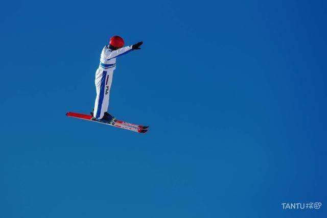关于自由式滑雪空中技巧的信息